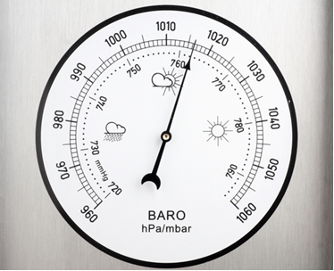 Barômetro usado para medir a pressão do ar atmosférico